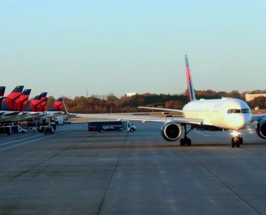 Man who caused Delta flight diversion to OKC charged in federal court