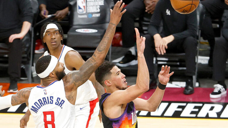 NBA playoff picks, betting odds: Why Clippers won’t even series on road vs. Chris Paul-less Suns in Game 2