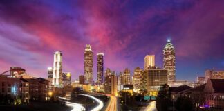 4 injured after apartment building explosion near Atlanta