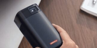 Save $60 on an Ultra Portable and Long-Lasting Mini Projector